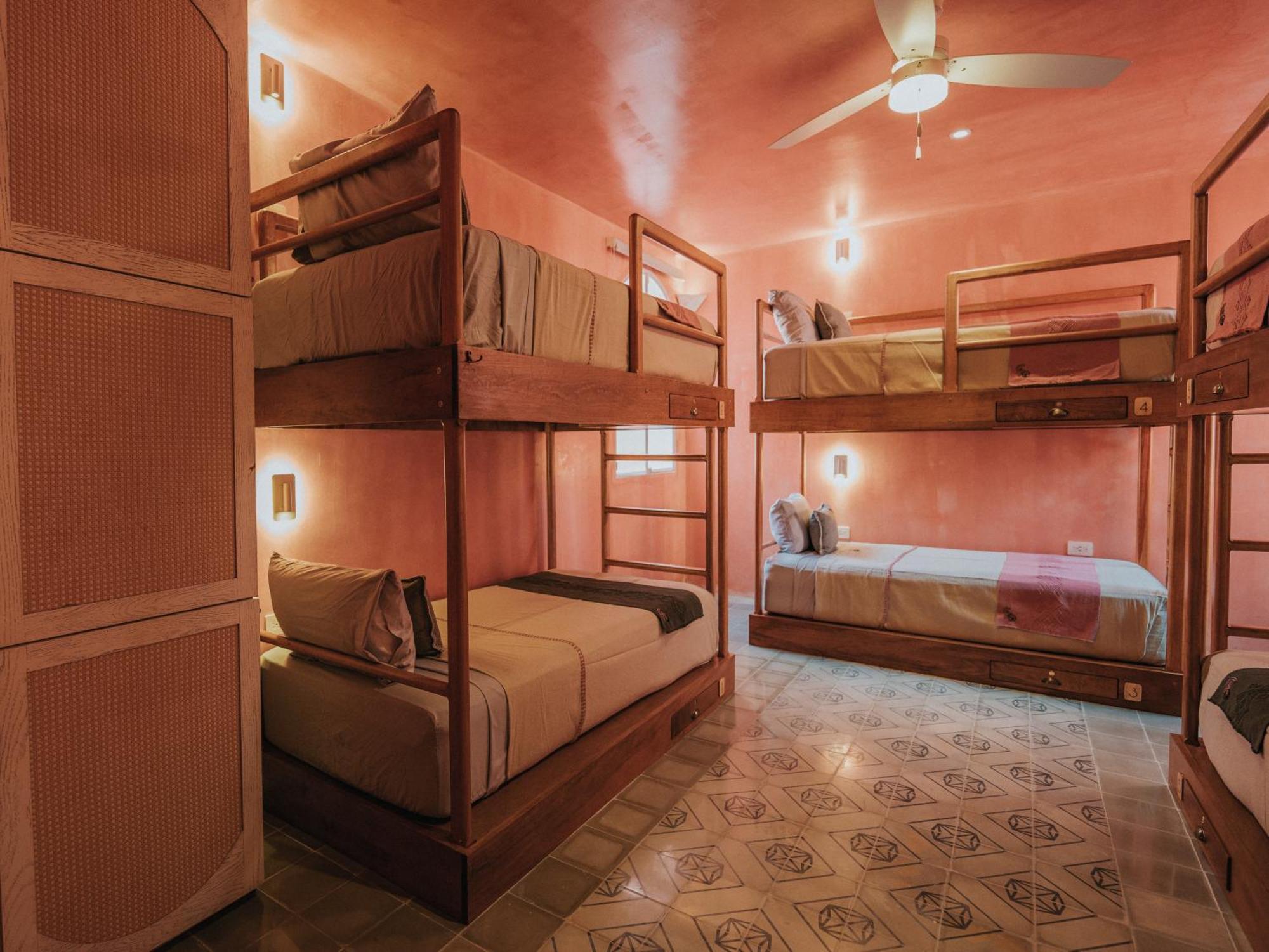 Casa Amate 61 Boutique Hostel Мерида Экстерьер фото