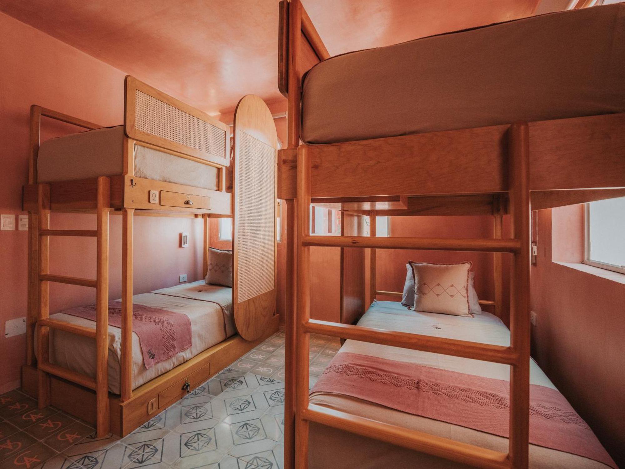 Casa Amate 61 Boutique Hostel Мерида Экстерьер фото