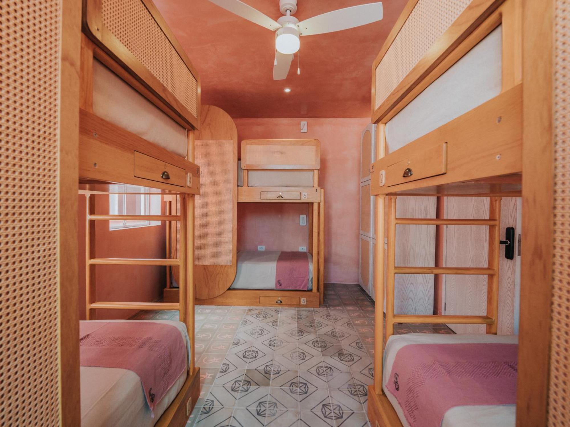 Casa Amate 61 Boutique Hostel Мерида Экстерьер фото