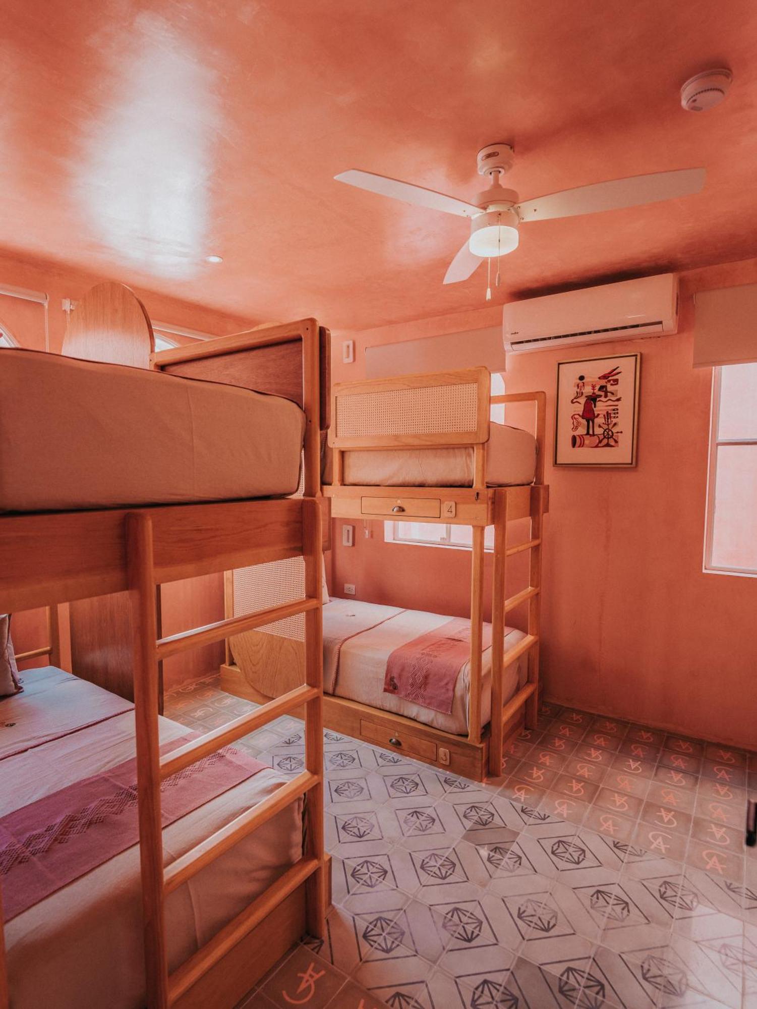 Casa Amate 61 Boutique Hostel Мерида Экстерьер фото