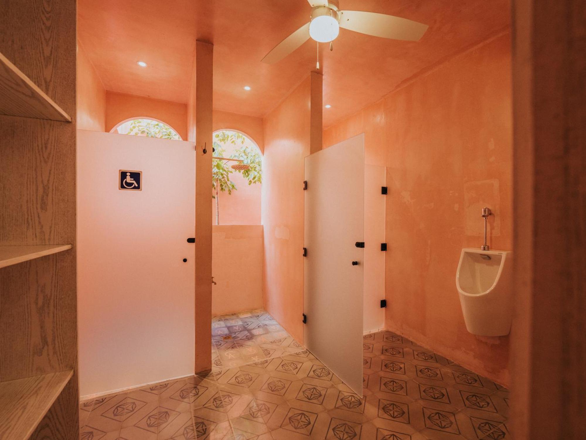 Casa Amate 61 Boutique Hostel Мерида Экстерьер фото